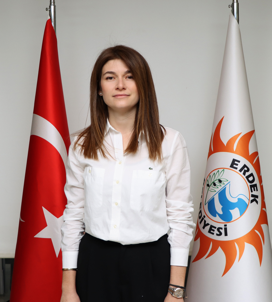 Çisem ÖZHUY TANRIÖVER